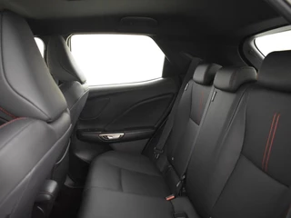 Lexus LBX Lexus LBX 1.5 Hybrid Elegant Tech Pack | Stuur en Stoelverwarming | - afbeelding nr 13