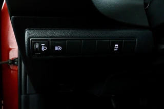 Toyota Corolla Toyota Corolla 1.8 Hybrid Business rood - afbeelding nr 29