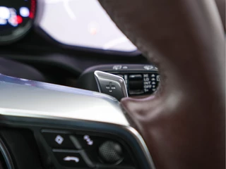 Porsche Cayenne (INCL-BTW) *PANO | CLUB-FULL-LEATHER | SOFT-CLOSE | MEMORY-PACK | SURROUND-VIEW | FULL-LED | NAVI-FULLMAP | AIR-SUSPENSION | DAB | DIGI-COCKPIT | PDC | CRUISE | SPORT-SEATS | 21
