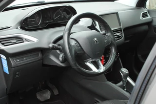 Peugeot 208 Peugeot 208 1.2 PureTech 110 PK CAMERA CARPLAY NAVI CRUISE - afbeelding nr 31