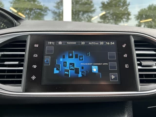 Peugeot 308 50% deal 2.975,- ACTIE PDC achter / LMV / Cruise / Navi / Clima - afbeelding nr 32