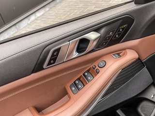 BMW X5 BMW X5 xDrive45e 394PK Automaat High Executive M-Sport | SKYLOUNGE | MASSAGE | VENTILATIE | 360 | RIJASSISTENTIE PAKKET | - afbeelding nr 71