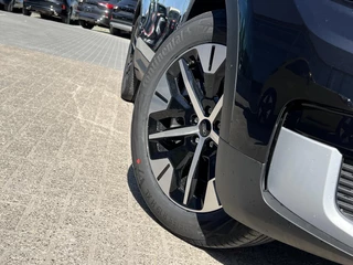 Ford Explorer Ford Explorer Extended Range RWD 77 kWh Ford Voorraad | Zuid | Adaptieve cruise control | Stuurwiel verwarming | stoelverwarming | Achteruitrijcamera - afbeelding nr 3