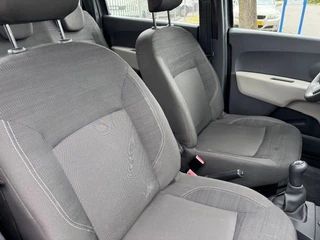 Dacia Lodgy Dacia Lodgy 1.2 TCe 10th Anniversary 7persoons 100.000km Airco,Cruisecontrol,Navigatie - afbeelding nr 5