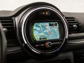 MINI Clubman Automaat (NAVIGATIE, CLIMATE, STOELVERWARMING, GETINT GLAS, SPORTSTOELEN, CRUISE, PARKEERSENSOREN, NIEUWSTAAT) - afbeelding nr 8