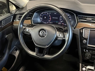 Volkswagen Passat Volkswagen Passat 1.4 TSI ACT Connected Series Plus | R-Line | Panoramadak | Camera - afbeelding nr 16