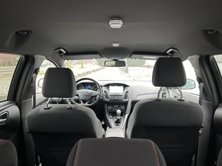 Ford Focus navi airco/ecc nieuwstaat! - afbeelding nr 30