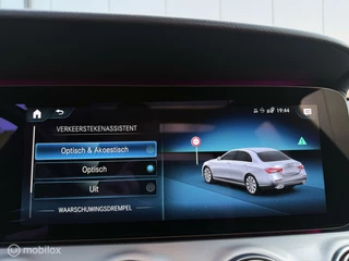 Mercedes-Benz E-Klasse Mercedes E-klasse 300e Business Solution AMG | Pano | Burmester | Matrix LED | 360 graden - afbeelding nr 33