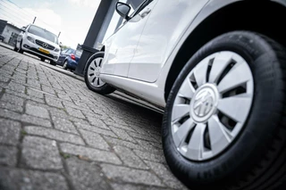 Volkswagen up! Volkswagen Up! 1.0 BMT move up!*AIRCO*NAP*5 DEURS*BLUETOOTH - afbeelding nr 46