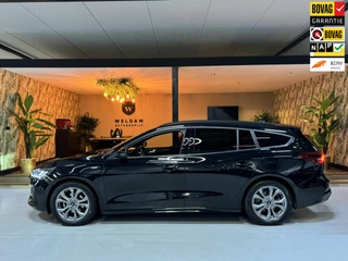 Ford Focus Wagon 1.0 EcoBoost Mild-Hybrid ST Line Garantie Carplay StuurVW StoelVW Cruise Clima Navi Lane Led Dab Rijklaar