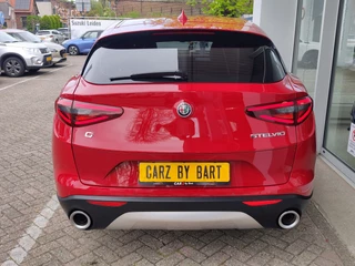 Alfa Romeo Stelvio Alfa Romeo Stelvio 2.0 T AWD Q4 SUPER AUT. Leder | Dodehoeksens. | Elek. achterklep | Camera - afbeelding nr 4