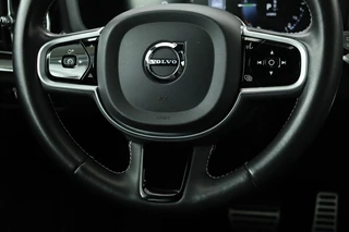 Volvo V60 Volvo V60 2.0 T6 Recharge AWD R-Design | Trekhaak |  Stoel & stuurverwarming | Adaptive cruise | Carplay | Camera | Keyless | Navigatie | Full LED | Dodehoek detectie | Half leder - afbeelding nr 8