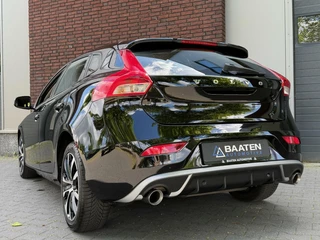 Volvo V40 Volvo V40 2.0 T2 |R-design Dif|Polestar|Digitaal|LED|Navi|Cruise - afbeelding nr 2