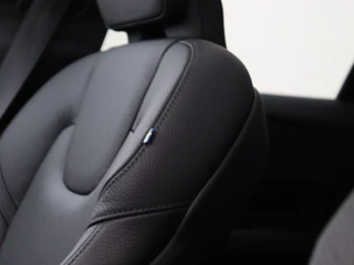 Volvo V60 Volvo V60 T6 PLUG-IN HYBRID ULTRA DARK SCHUIFDAK FULL-LED HEAD-UP DISPLAY - afbeelding nr 17