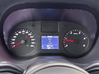 Mercedes-Benz Sprinter Mercedes-Benz Sprinter 517 1.9 CDI Bakwagen Meubelbak 1000KG Laadklep Apple Carplay/Android Auto Cruise Control - afbeelding nr 6