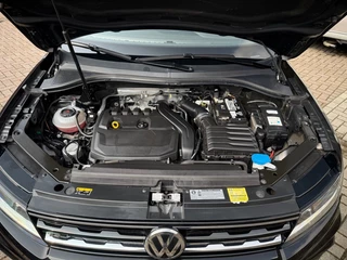 Volkswagen Tiguan Volkswagen Tiguan 1.5 TSI Automaat R-Line Panodak 20 Inch LED - afbeelding nr 53