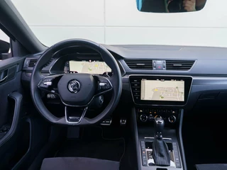 Škoda Superb Skoda Superb Combi 1.4 TSI iV 218pk Sportline Business | 360 Camera | Sportstoelen | 19 inch LMV - afbeelding nr 37