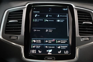 Volvo XC90 Volvo XC90 2.0 T8 Recharge AWD R-Design 7Pers|Pano|Memory|Trekhaak - afbeelding nr 30