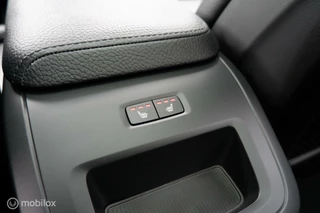 Volvo XC60 Volvo XC60 MY22 (FACELIFT) AWD T6 RECHARGE INSCRIPTION LOUNGE | GOOGLE | HARMAN KARDON | 360CAM | PANO - afbeelding nr 16
