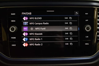 Volkswagen T-Roc CAMERA/BEATS/AKRAPOVIC/TREKHAAK - afbeelding nr 45