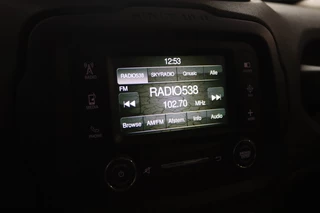 Jeep Renegade Jeep Renegade 1.4 MultiAir Limited Airco l Cruise l Keyless l NAVI l Trekhaak - afbeelding nr 12