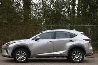 Lexus NX | NL-Auto | Keyless | Carplay | Leder | Camera | Adapt.cc | Stoelverw | Full LED / Xenon | Historie - afbeelding nr 3