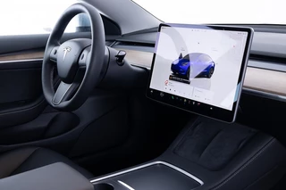 Tesla Model 3 - afbeelding nr 3