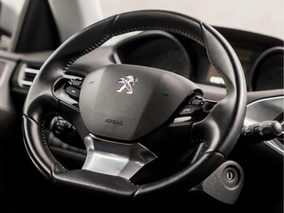 Peugeot 308 Peugeot 308 1.2 PureTech Sport (APPLE CARPLAY, GROOT NAVI, LM VELGEN, PARKEERSENSOREN, SPORTSTOELEN, CRUISE, LANE ASSIST, NIEUWSTAAT) - afbeelding nr 17
