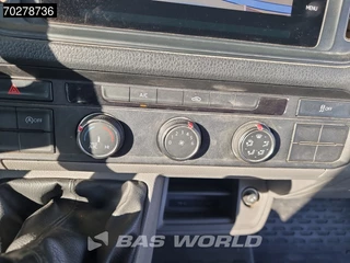 Volkswagen Crafter Volkswagen Crafter 177pk Kipper Dubbel Cabine met Kist Dubbellucht 3,5t Trekhaak Navi Airco Cruise Tipper Benne Kieper Airco Dubbel cabine Trekhaak Cruise control - afbeelding nr 16