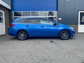 Toyota Auris Toyota Auris 1.8 Hybrid Lease+ Top 5 editie - afbeelding nr 4