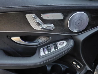 Mercedes-Benz GLC Mercedes-Benz GLC-klasse 300e 4MATIC Premium Plus / LUCHTVERING / PANORAMADAK / ALARMKLASSE 5 / TREKHAAK ELEKTRISCH / AMG-LINE ! - afbeelding nr 25