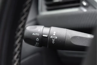 Peugeot 2008 | NL-Auto | Pano.dak | Camera | Carplay | Climate Contr | Cruise Contr | DAB | NAP - afbeelding nr 37