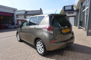 Toyota Verso-S Toyota Verso-S 1.3 VVT-I TREND Panoramadak Trekhaak (All-in prijs) - afbeelding nr 5