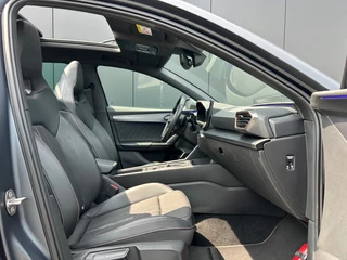 CUPRA Leon Sportstourer CUPRA Leon Sportstourer 1.4 e-Hybrid 245pk P-dak ACC LED Carplay V-Cockpit Sfeerlicht - afbeelding nr 3