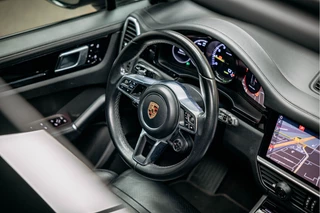Porsche Cayenne Porsche Cayenne 3.0 E-Hybrid Goed uitgevoerde Cayenne Hybride - afbeelding nr 21