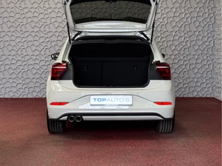 Volkswagen Polo Volkswagen Polo 2.0 TSI GTI 207PK PANO IQ LED/GRILL CAMERA STOELVERW ADAP.CRUIS ZWARTE.HEMEL 18'' LMV BEATS AUDIO 
