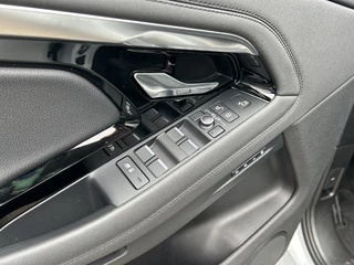 Land Rover Range Rover Evoque Land Rover Range Rover Evoque 1.5 P300e AWD R-Dynamic Panodak - afbeelding nr 14