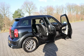 MINI Countryman Mini Countryman 1.6 Cooper S ALL4 Chili JCW john cooper works leder panodak stoelverwarming climate&cruise control navigatie bluetooth uitstraling! - afbeelding nr 33