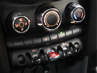 MINI 3-deurs [APPLE CARPLAY, VOL LEDER, CRUISE CONTROL, NAVIGATIE, AIRCO, NIEUWSTAAT] - afbeelding nr 14
