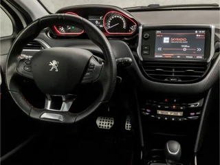 Peugeot 2008 Automaat (PANORAMADAK, APPLE CARPLAY, NAVIGATIE, CLIMATE, STOELVERWARMING, LEDER, SPORTSTOELEN, GETINT GLAS, CRUISE, LM VELGEN, NIEUWSTAAT) - afbeelding nr 7