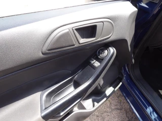 Ford Fiesta Ford Fiesta 1.2 STYLE ESSENTIAL/Airco/Elekt.Pakket/Knappe auto!! - afbeelding nr 11