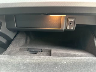 Audi A4 Audi A4 A4-Avant 35 TFSi Business Edition Camera Leder - afbeelding nr 11