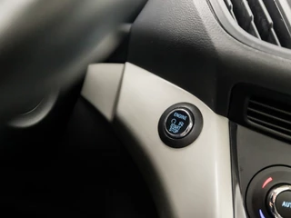 Ford C-MAX Ford C-MAX 2.0 Plug-in Hybrid Titanium Plus 185Pk Automaat (PANORAMADAK, GROOT NAVI, CLIMATE, CAMERA, LEDEREN SPORTSTOELEN, GETINT GLAS, ELEK ACHTERKLEP, KEYLESS, NIEUWE APK, NIEUWSTAAT) - afbeelding nr 27