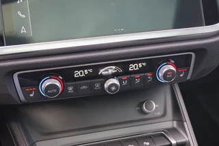 Audi Q3 Audi Q3 35 TFSI S-line Pano/Leer/Virtual/Camera/20 inch/Ambiente/LED - afbeelding nr 20