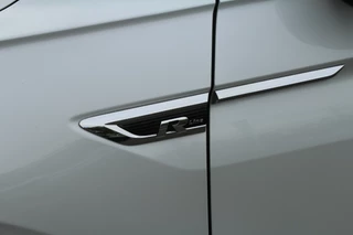 Volkswagen Tiguan Volkswagen Tiguan 1.5 TSI 150pk ACT R-Line DSG7 NL-Auto NAP Panoramadak Clima Cruise Navi 360 Camera Dynaudio Keyless  HUD Dig. Cockpit El. Klep - afbeelding nr 32