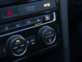Volkswagen Golf Sportsvan Volkswagen Golf Sportsvan 1.5TSi 150pk ACT DSG Highline | LED | Pano | Trekhaak wegklapb. | Park Assist | Voorruitverwarming | Camera achter | Winterpakket | Navi | ACC | Alarm | Spiegelpakket - afbeelding nr 31