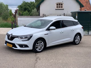 Renault Mégane Renault Mégane 1.5 DCI EXPR. S&S 110 PK NAVI AIRCO TREKHAAK ZEER MOOIE AUTO - afbeelding nr 2