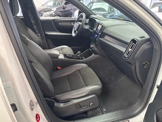 Volvo XC40 Volvo XC40 2.0 T4 R-Design Awd Trekhaak Carplay Camera Incl 12Mnd Garantie - afbeelding nr 14