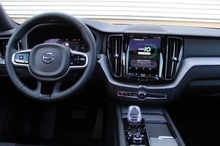 Volvo XC60 | Panoramadak | H&K | 360 camera | Winterpack - afbeelding nr 5