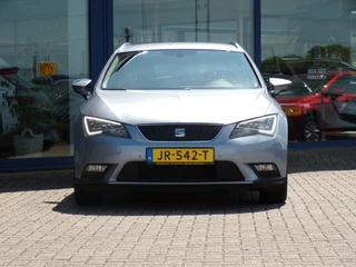 SEAT Leon SEAT Leon ST 1.0 EcoTSI Style Connect, Trekhaak / LED / Camera + Sensoren / Carplay + Android Auto / Climate control - afbeelding nr 2